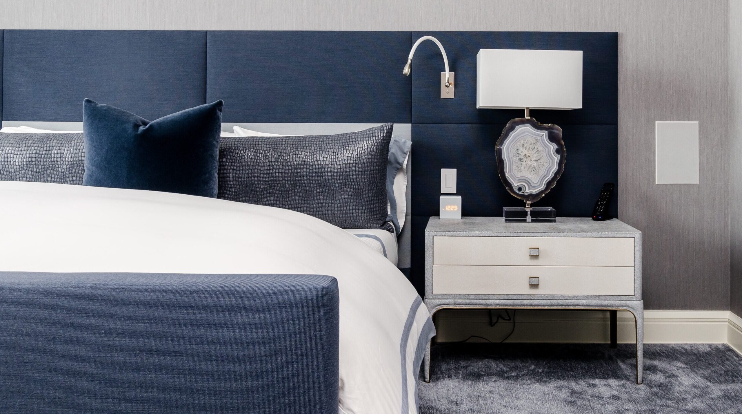 Mens Bedroom Design | TikTok, image size:2560x1427